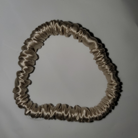 100% Mulberry Silk Skinny Scrunchies Set 4 - Picture 5 of 7